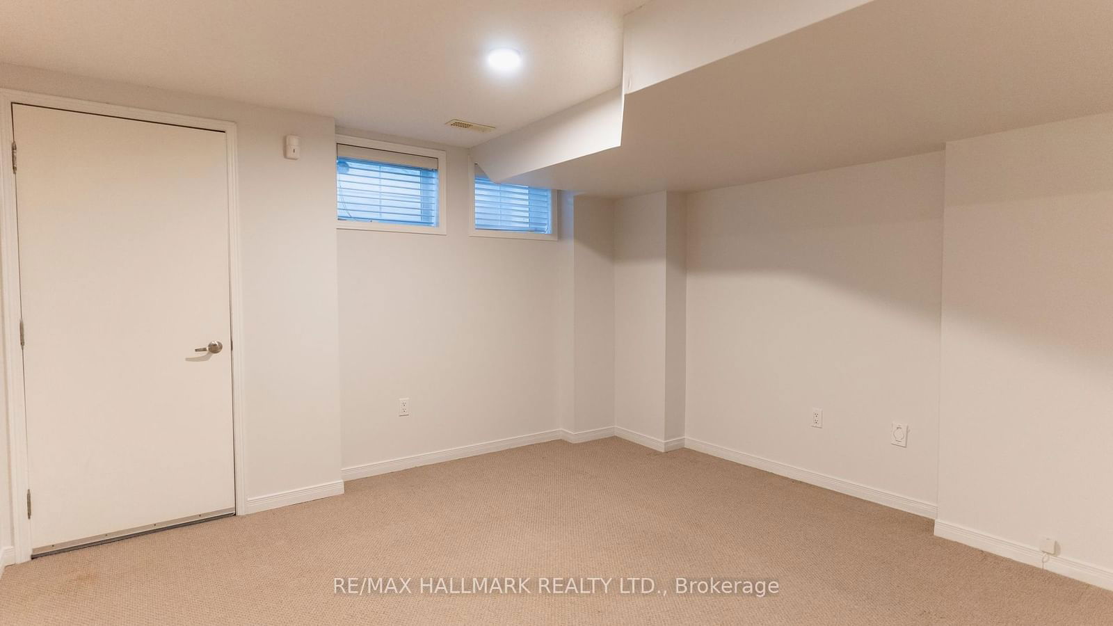 111 The Queensway, unit 46 for rent - image #38