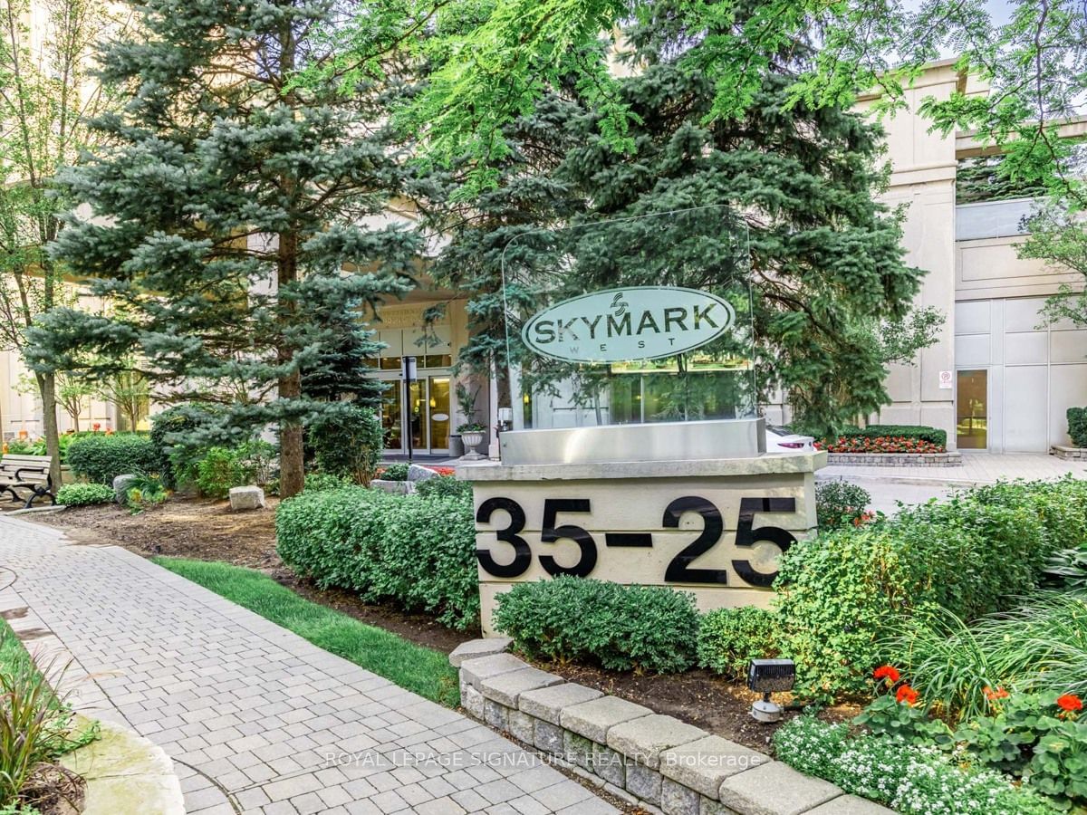 35 Kingsbridge Garden Circ, unit 413 for sale - image #2