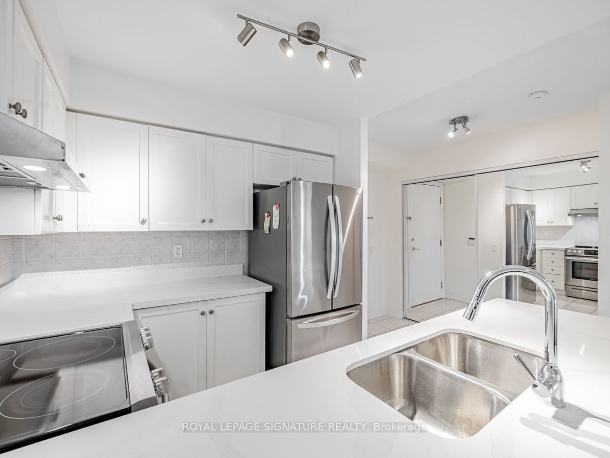 35 Kingsbridge Garden Circ, unit 413 for sale - image #20