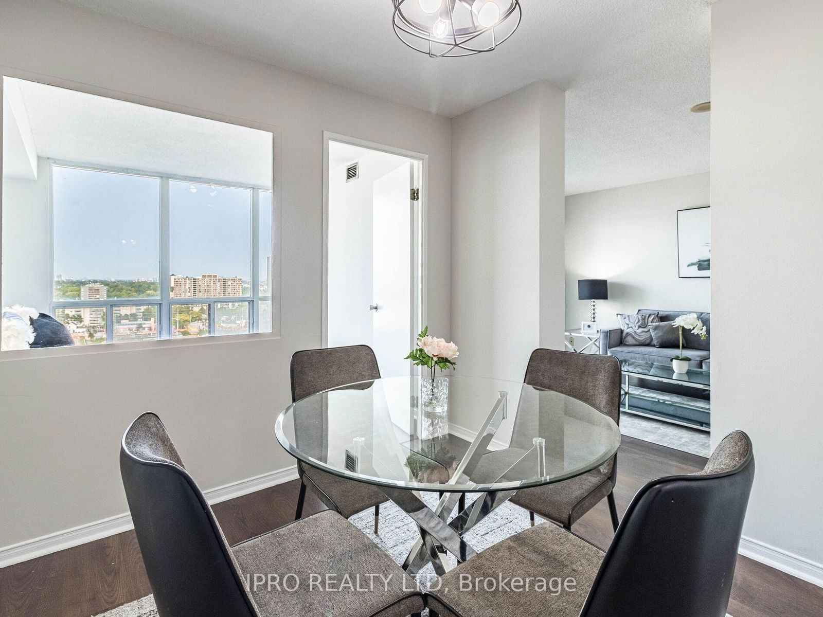 115 Hillcrest Ave E, unit 1101 for sale - image #20