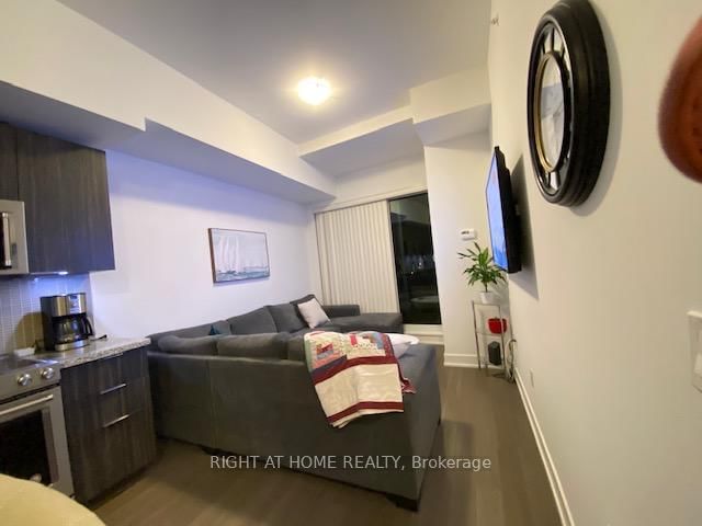 20 Shore Breeze Dr, unit #316 for rent