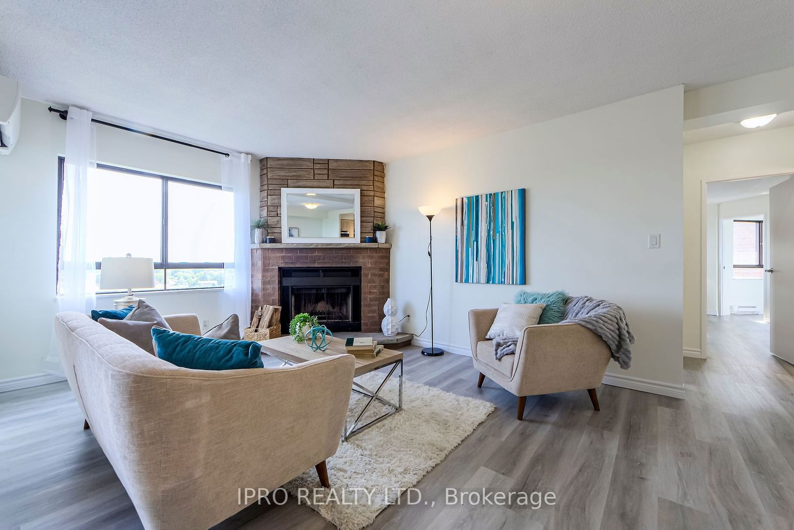 1000 Cedarglen Gate, unit 611 for sale - image #6