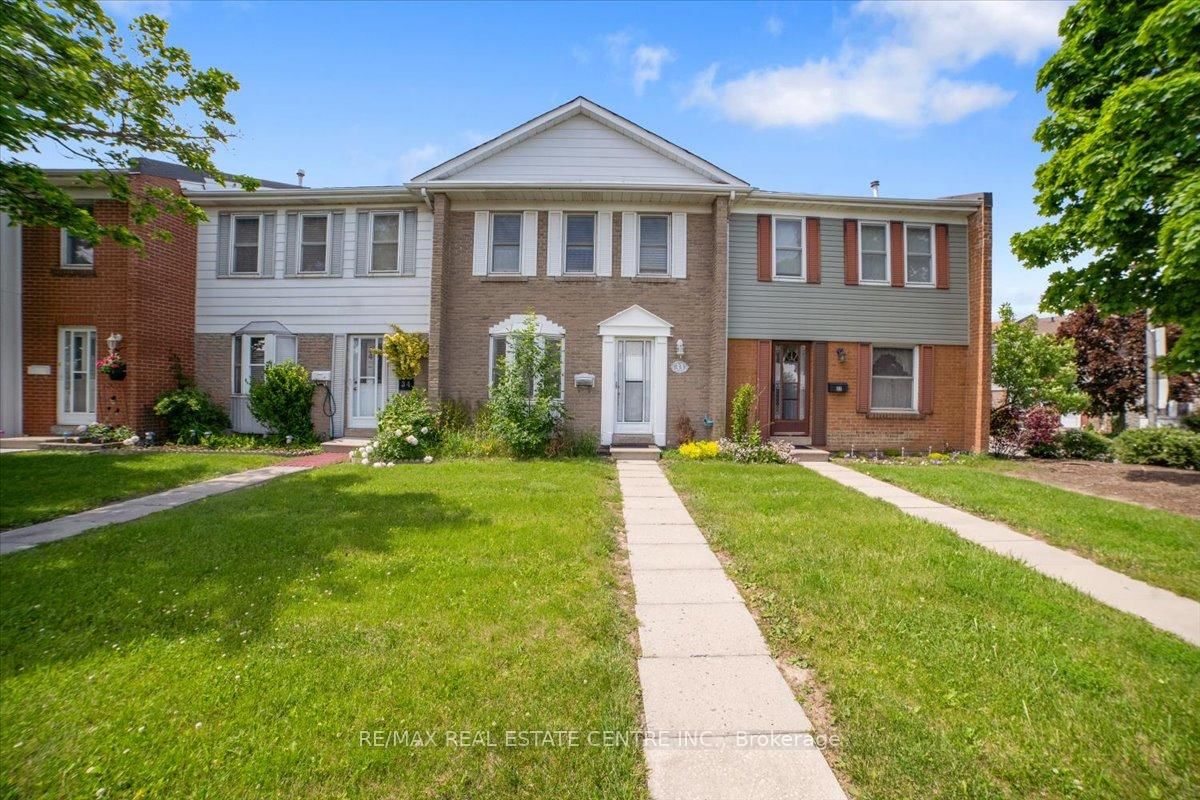 1020 Central Park Drive Townhomes, Brampton, Toronto