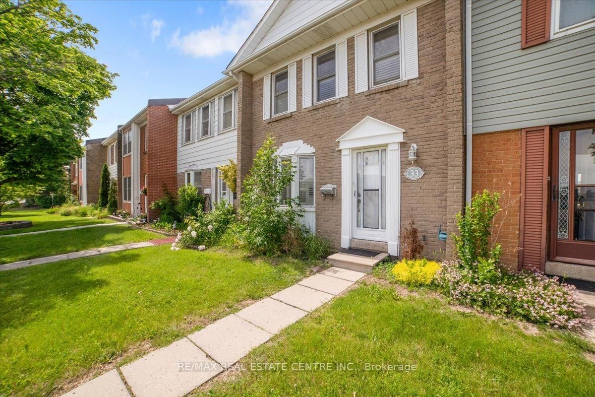 1020 Central Park Drive Townhomes, Brampton, Toronto