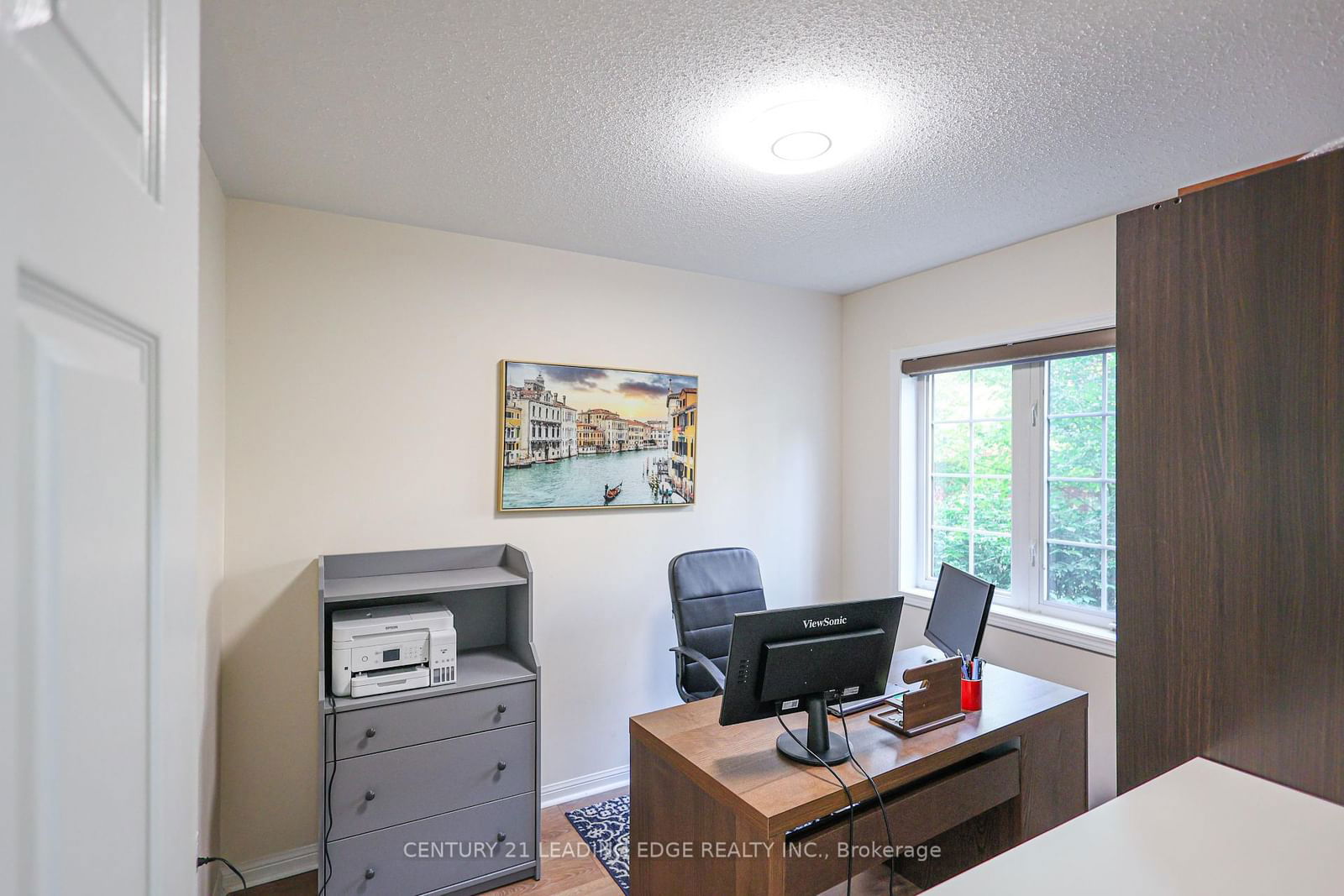 760 Neighbourhood Circ, unit 1 for sale - image #23