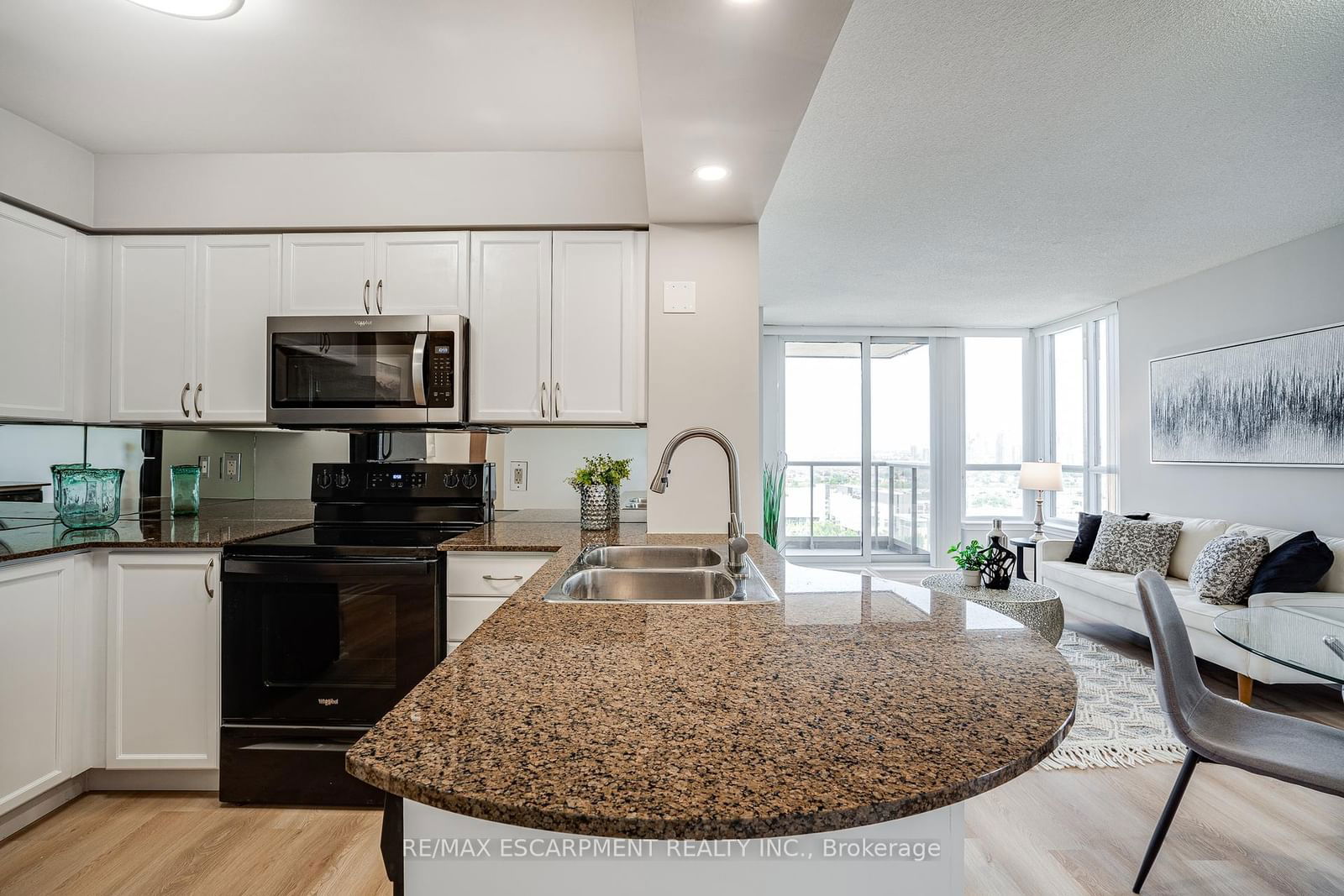 4090 LIVING ARTS Dr, unit 2308 for sale - image #18