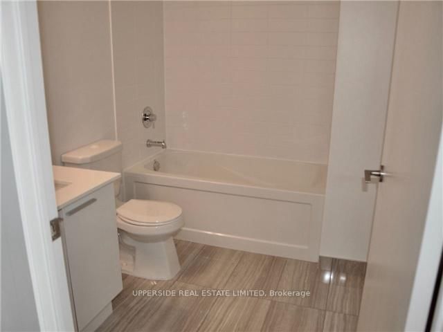 10 Park Lawn Rd, unit 3308 for rent - image #6