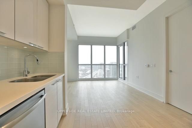 10 Park Lawn Rd, unit 3308 for rent - image #8