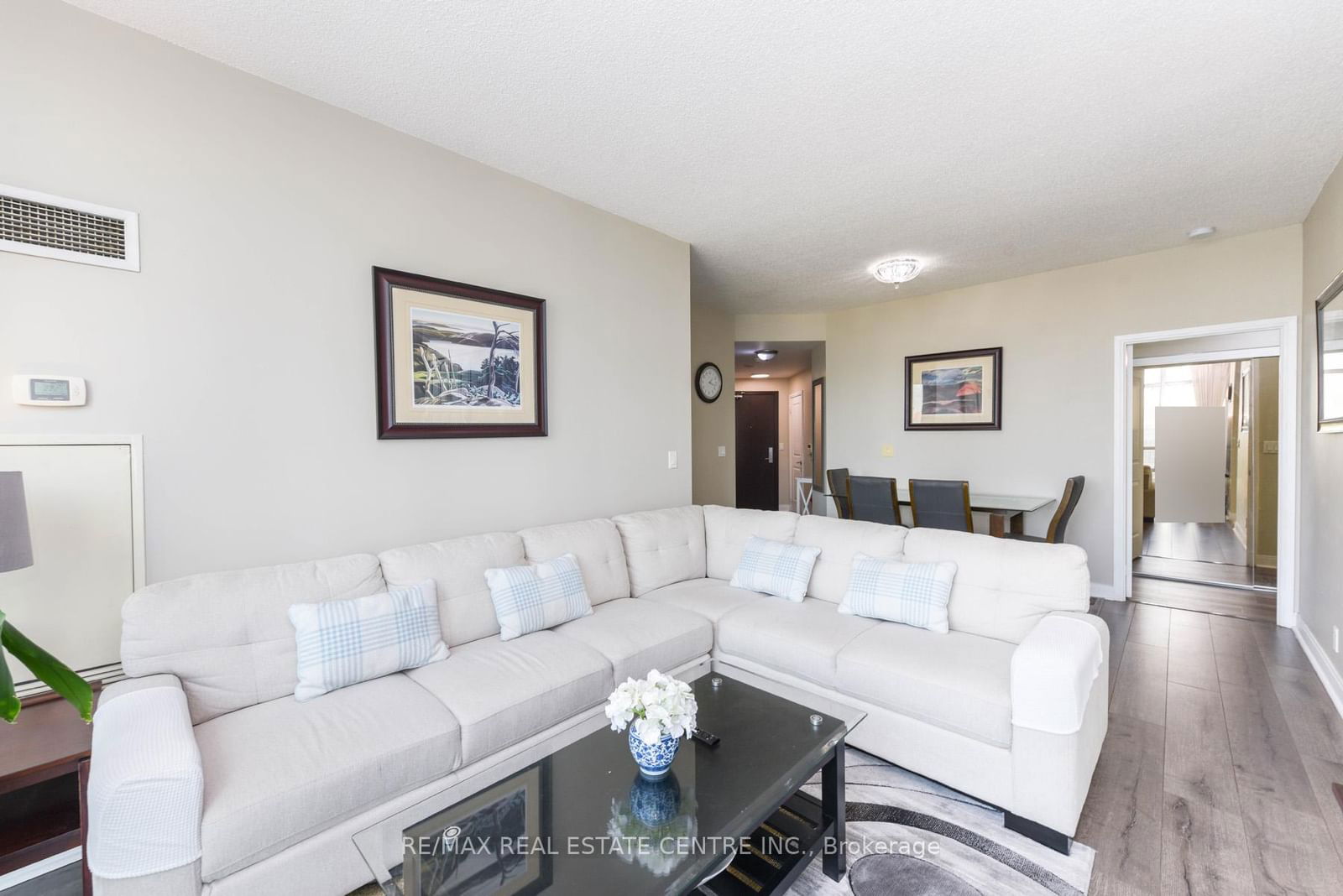 70 Absolute Ave, unit 2109 for sale - image #12