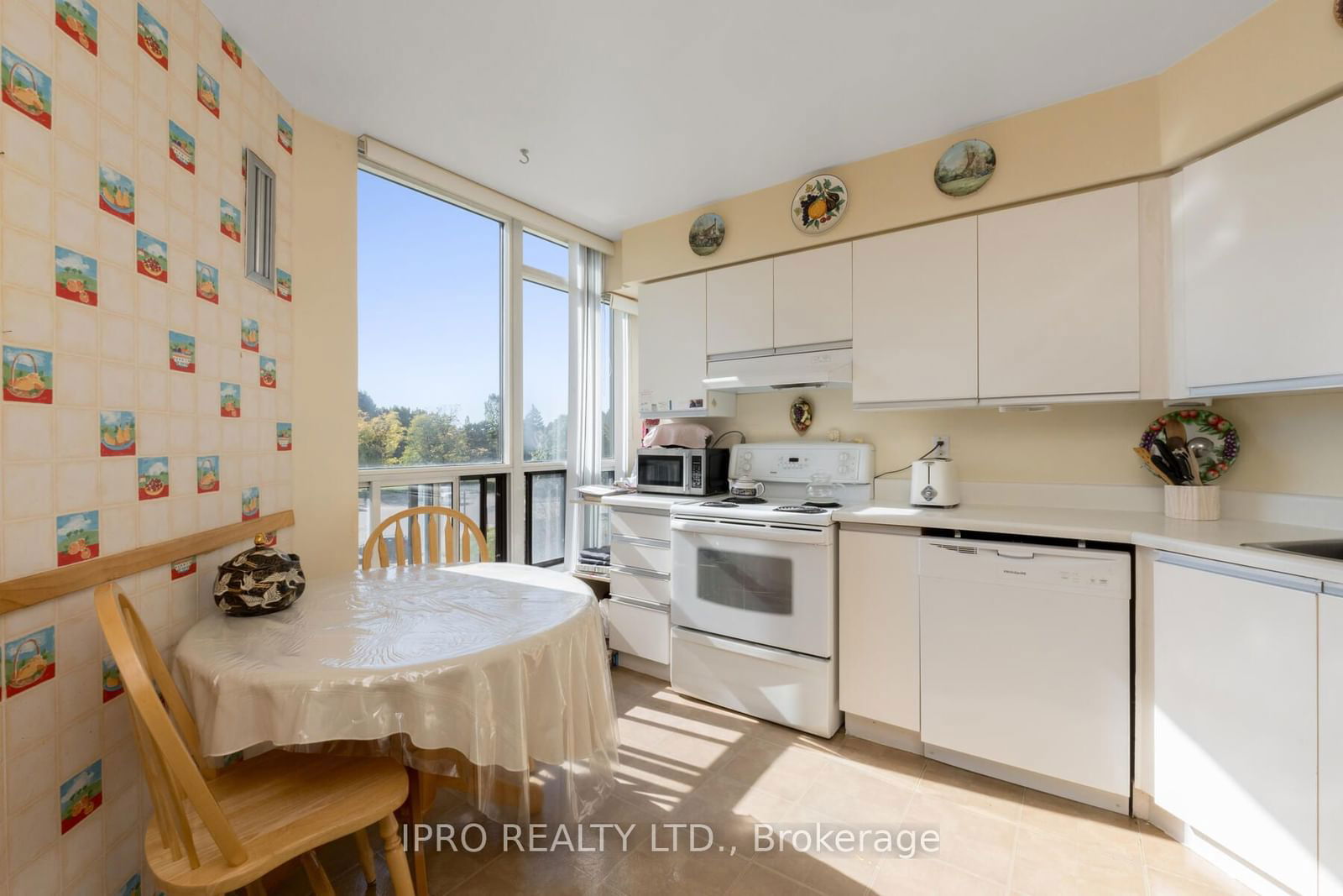 12 Laurelcrest St, unit 307 for sale - image #13