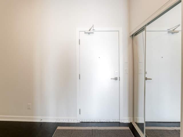 4011 Brickstone Mews, unit 307 for rent - image #3