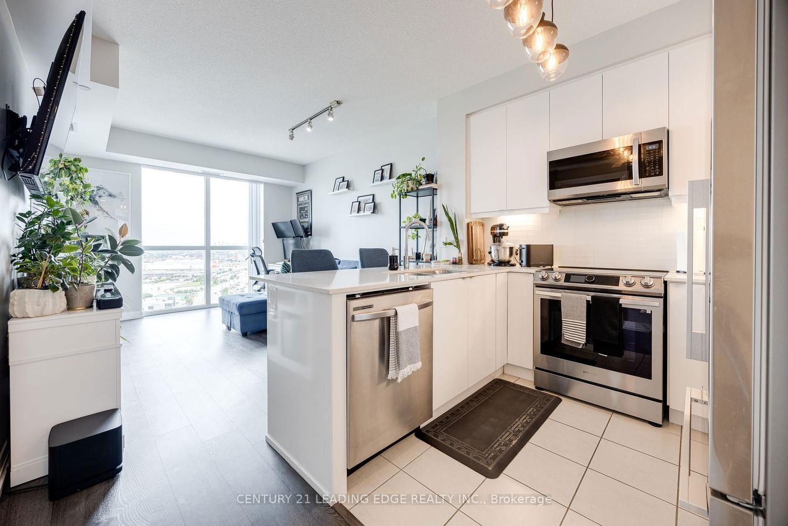 50 THOMAS RILEY Rd, unit 2106 for sale - image #1