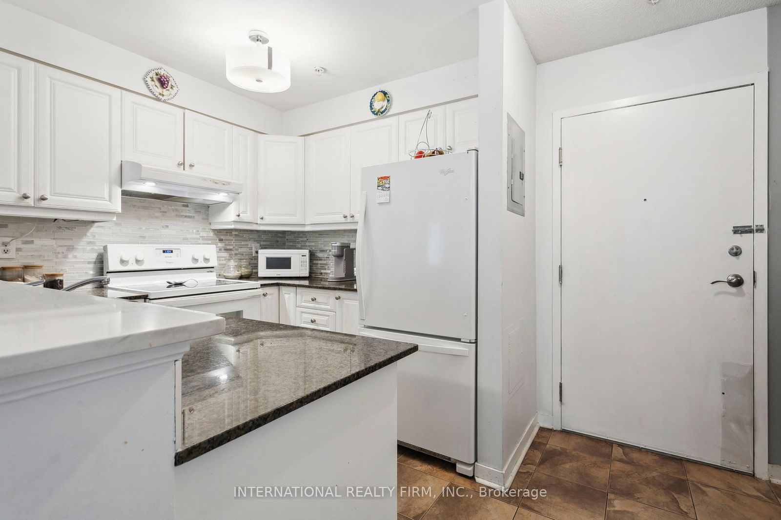 6 Dayspring Circ, unit 2113 for sale - image #10