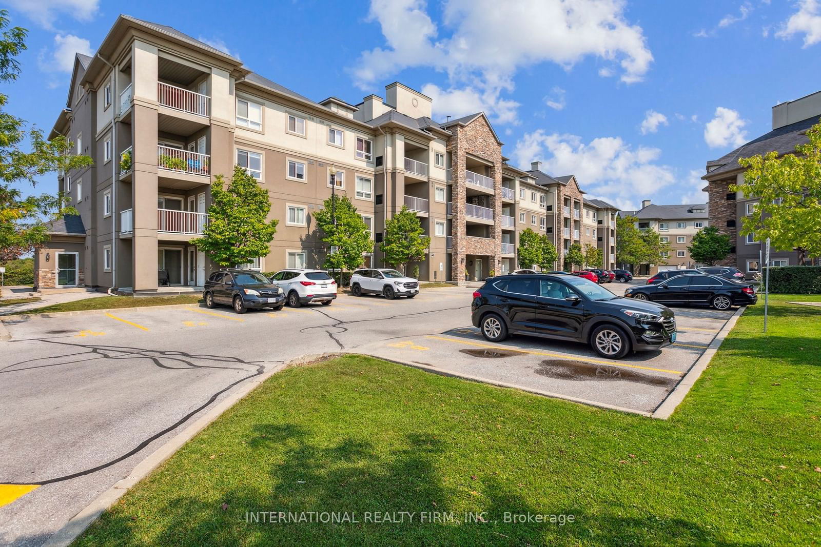 6 Dayspring Circ, unit 2113 for sale - image #24