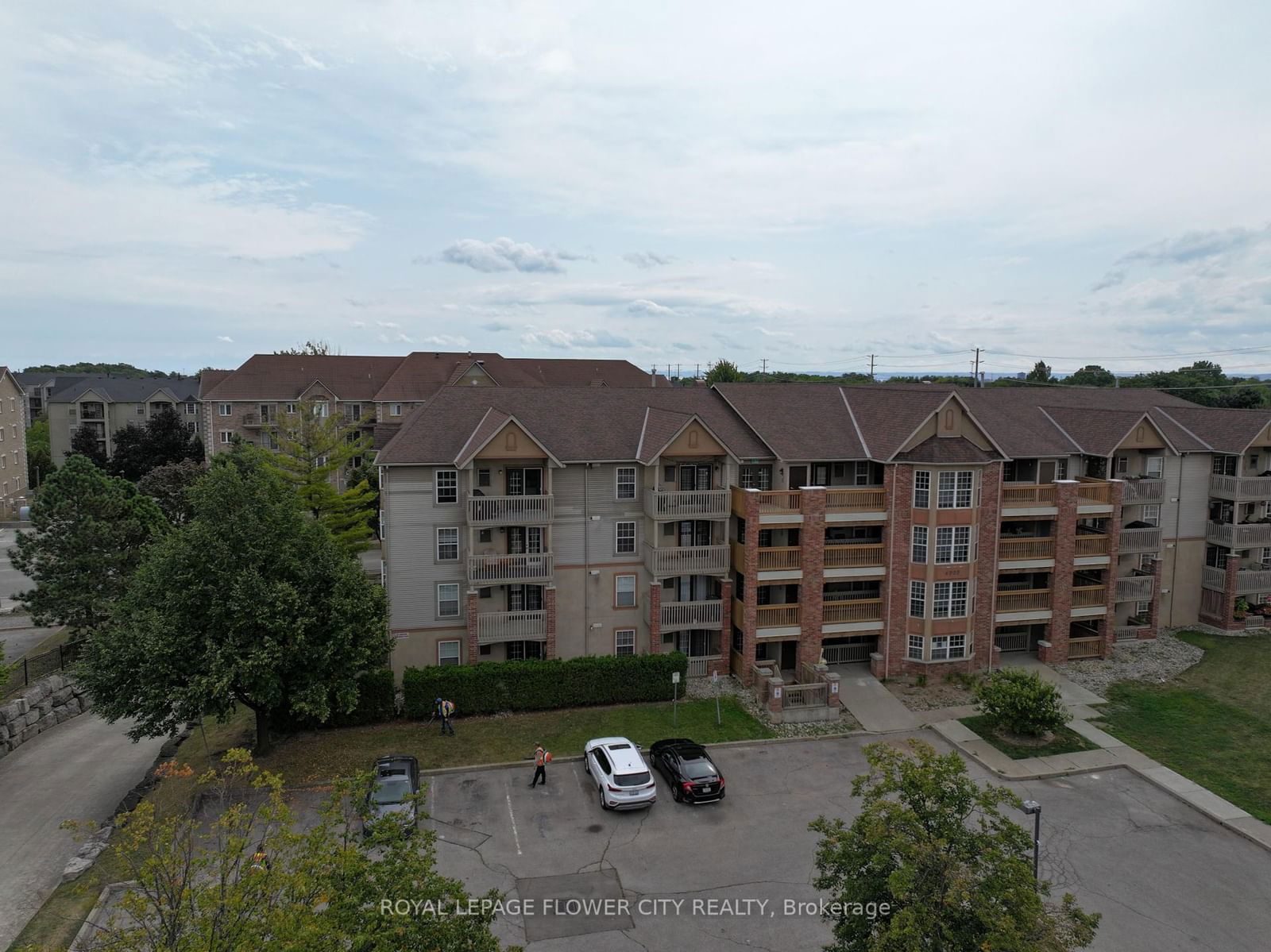 Tansley Gardens III Condos, Burlington, Toronto