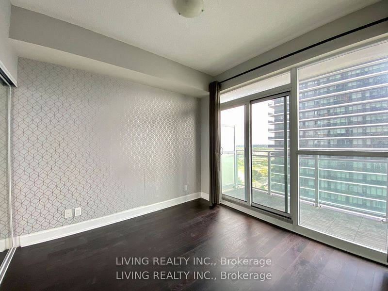 33 Shore Breeze Dr, unit 1607 for rent