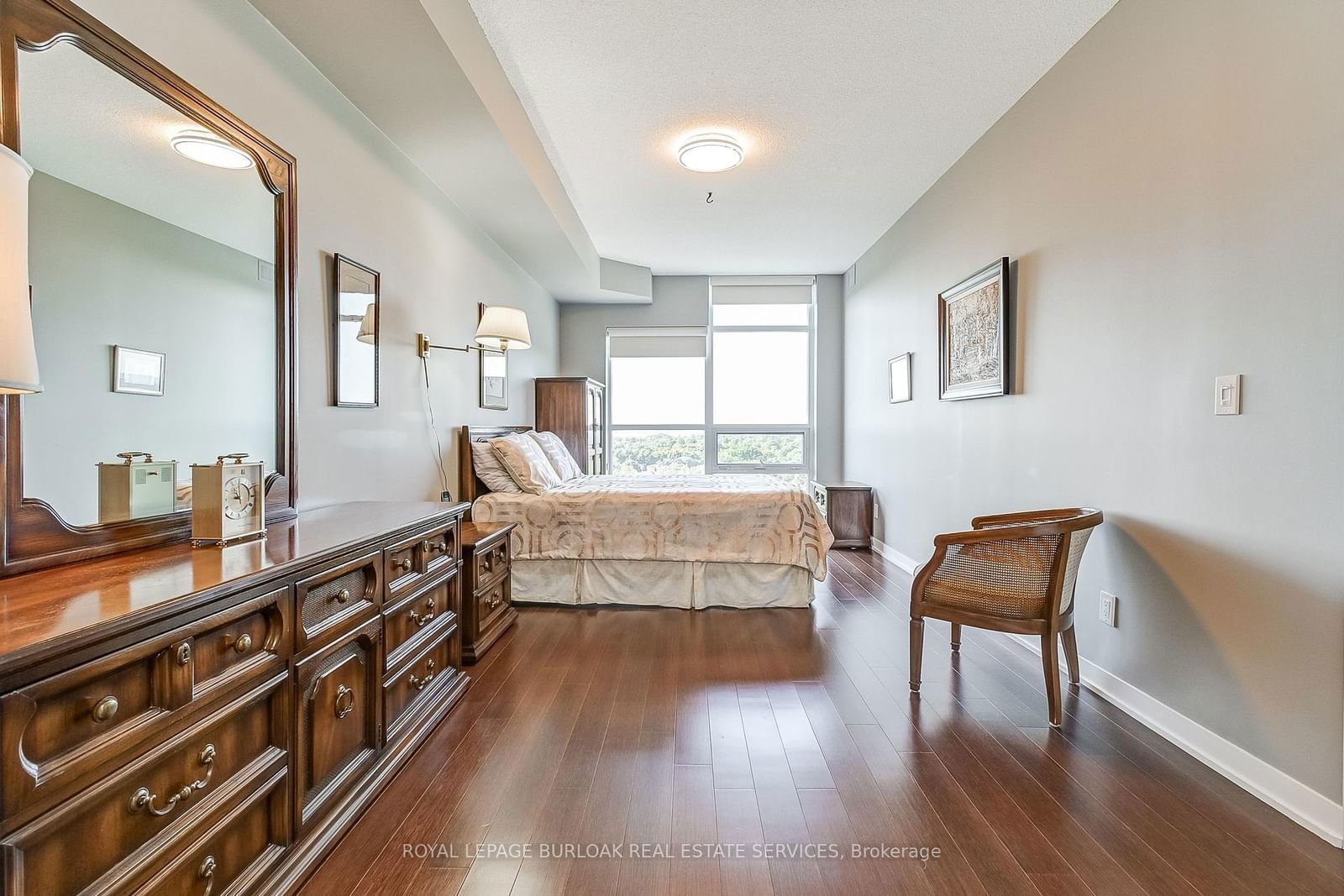 551 Maple Ave, unit 1202 for sale - image #22