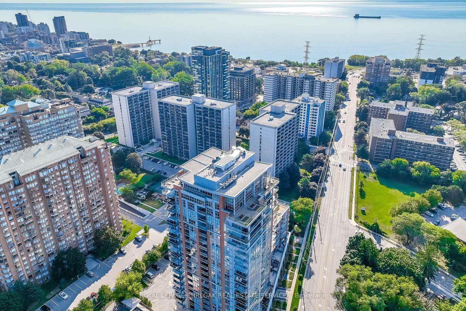 Strata Condos, Burlington, Toronto