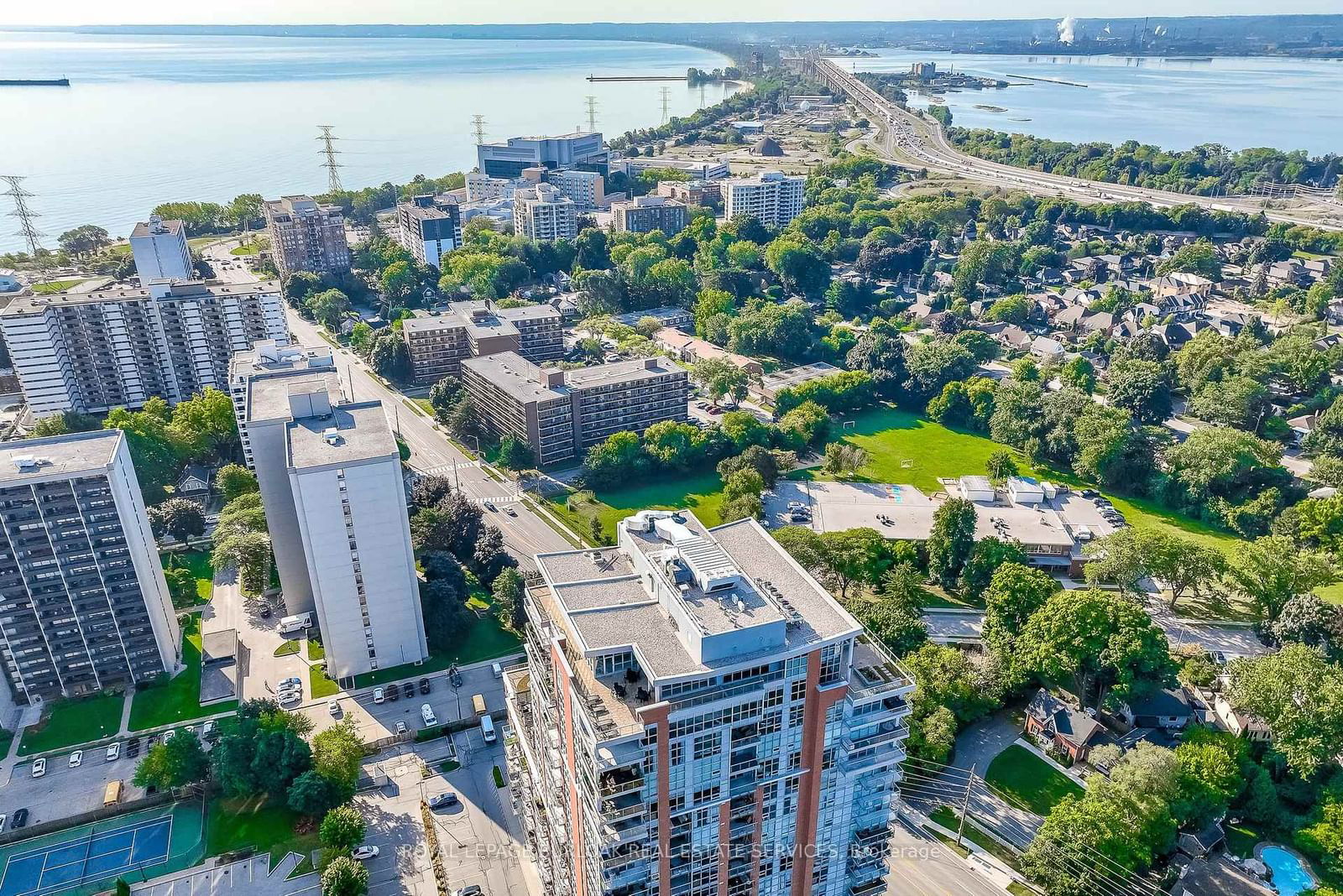 Strata Condos, Burlington, Toronto