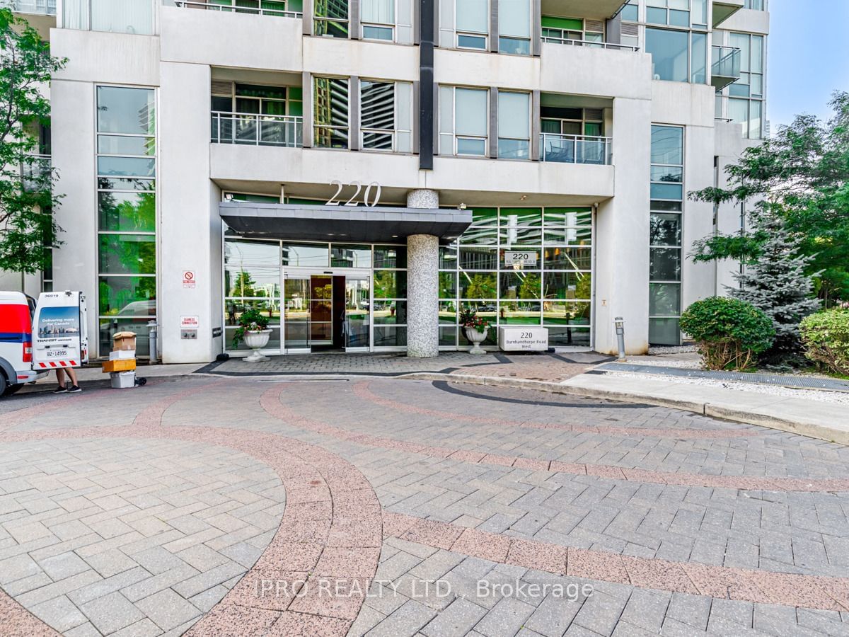 220 Burnhamthorpe Rd, unit 3202 for rent - image #2