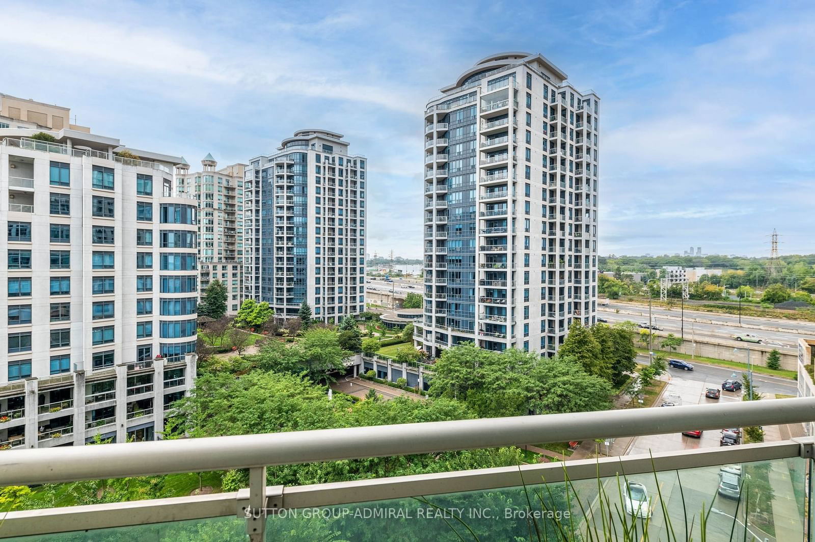 5 Marine Parade Dr, unit 808 for rent