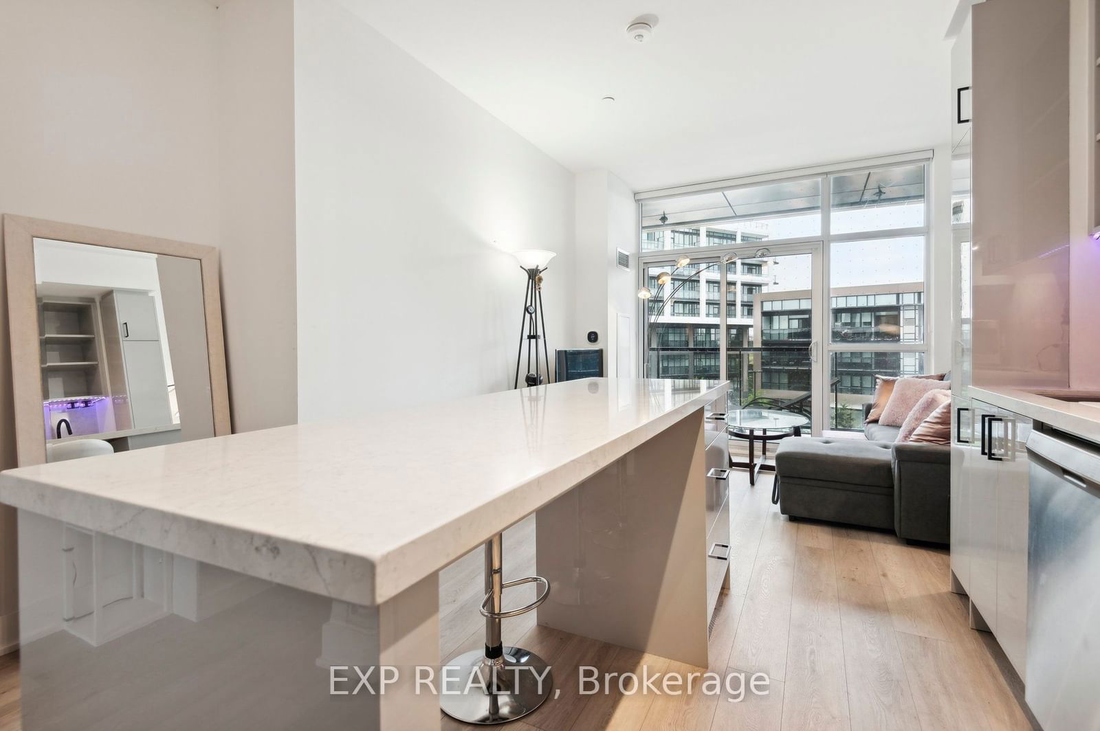 50 George Butchart Dr, unit 327 for sale - image #11