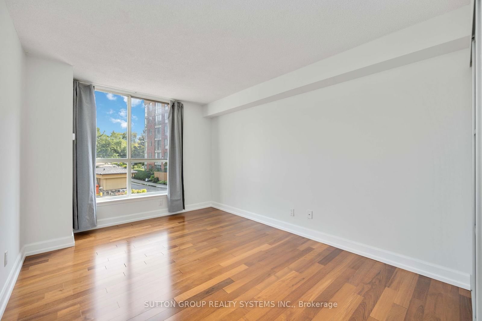 24 Southport St, unit 244 for rent - image #15