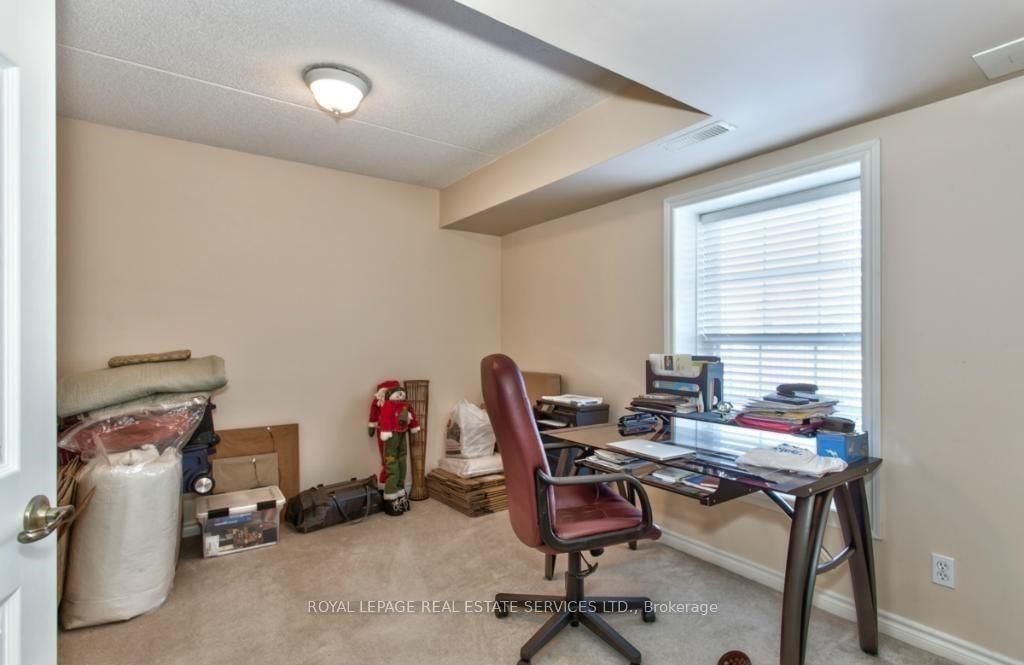 1480 Bishops Gate, unit 110 for rent - image #12