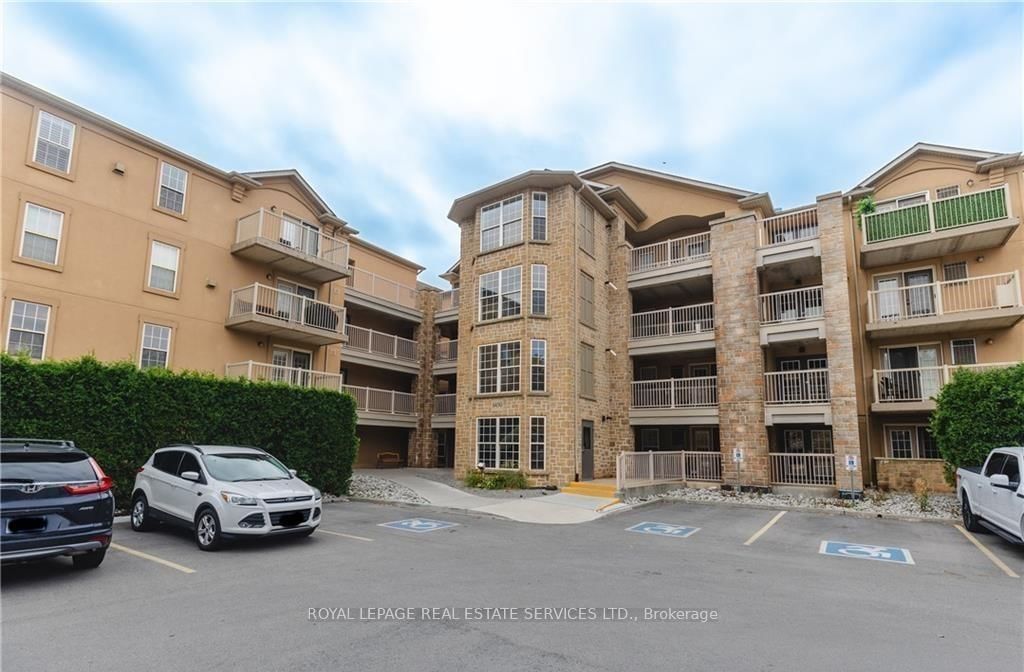 1480 Bishops Gate, unit 110 for rent - image #2