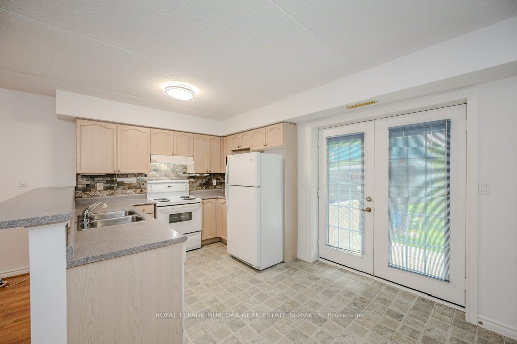 1450 Bishops Gate, unit 101 for sale - image #10