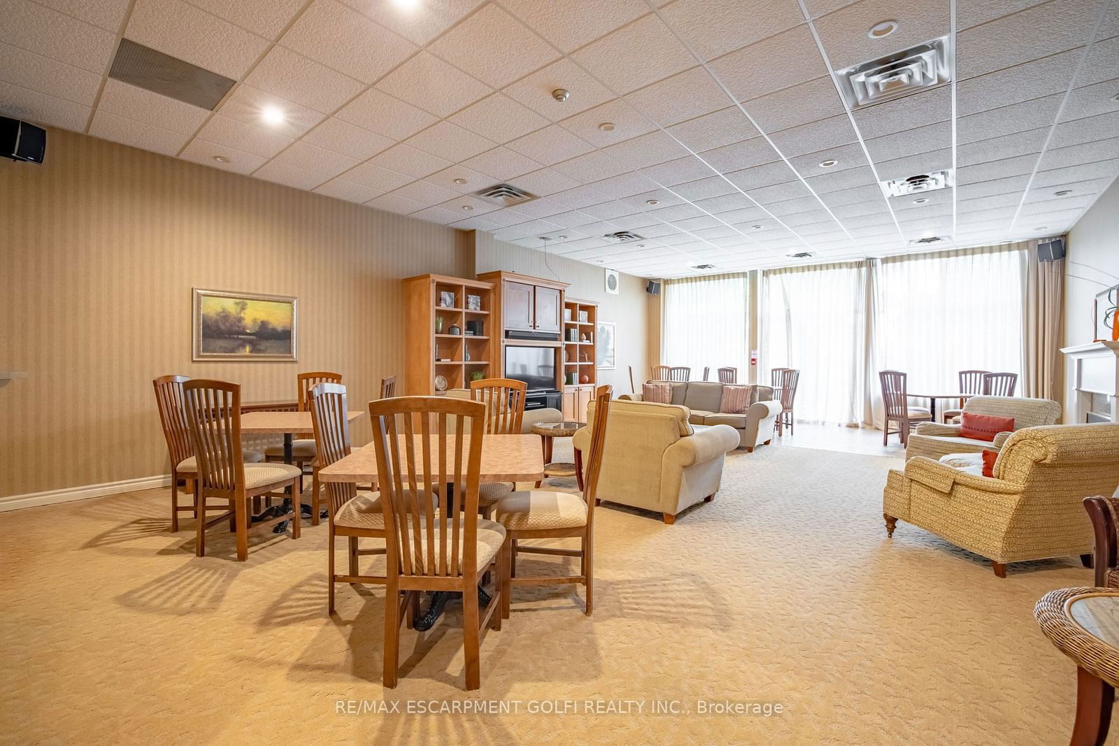 5188 Lakeshore Rd, unit 102 for sale - image #31