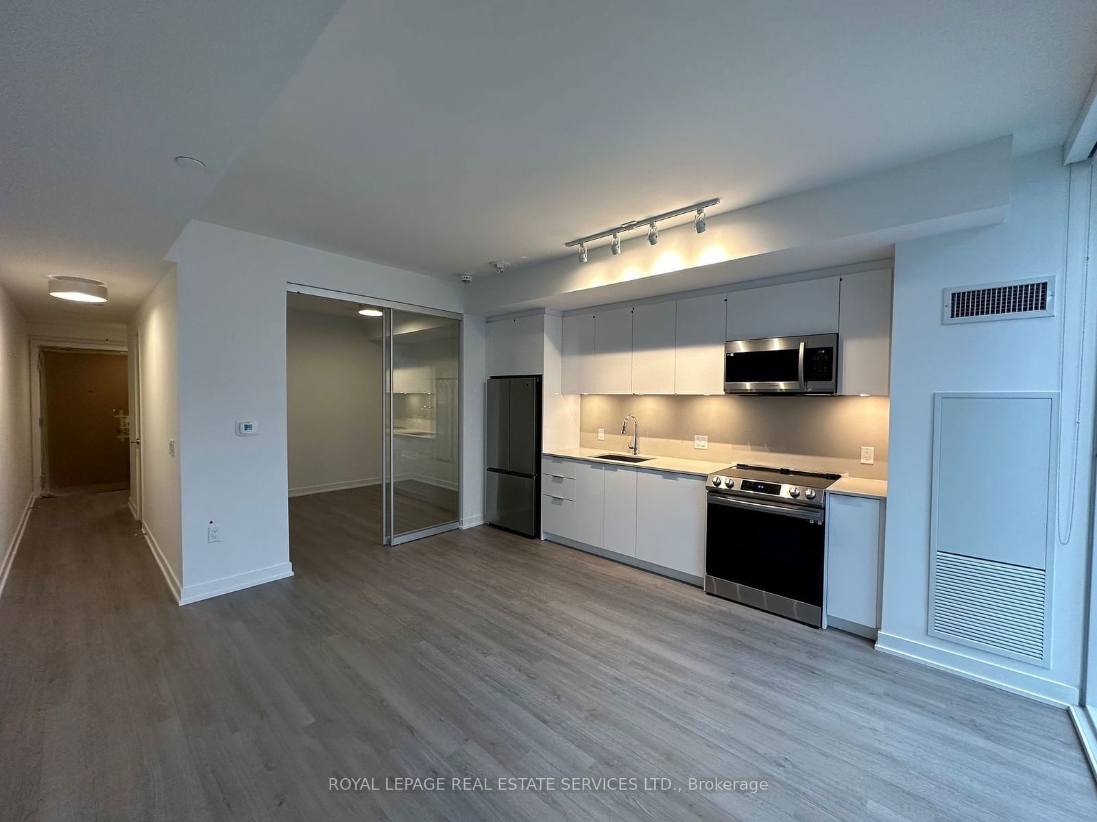 357 King St W, unit 3104 for rent - image #1