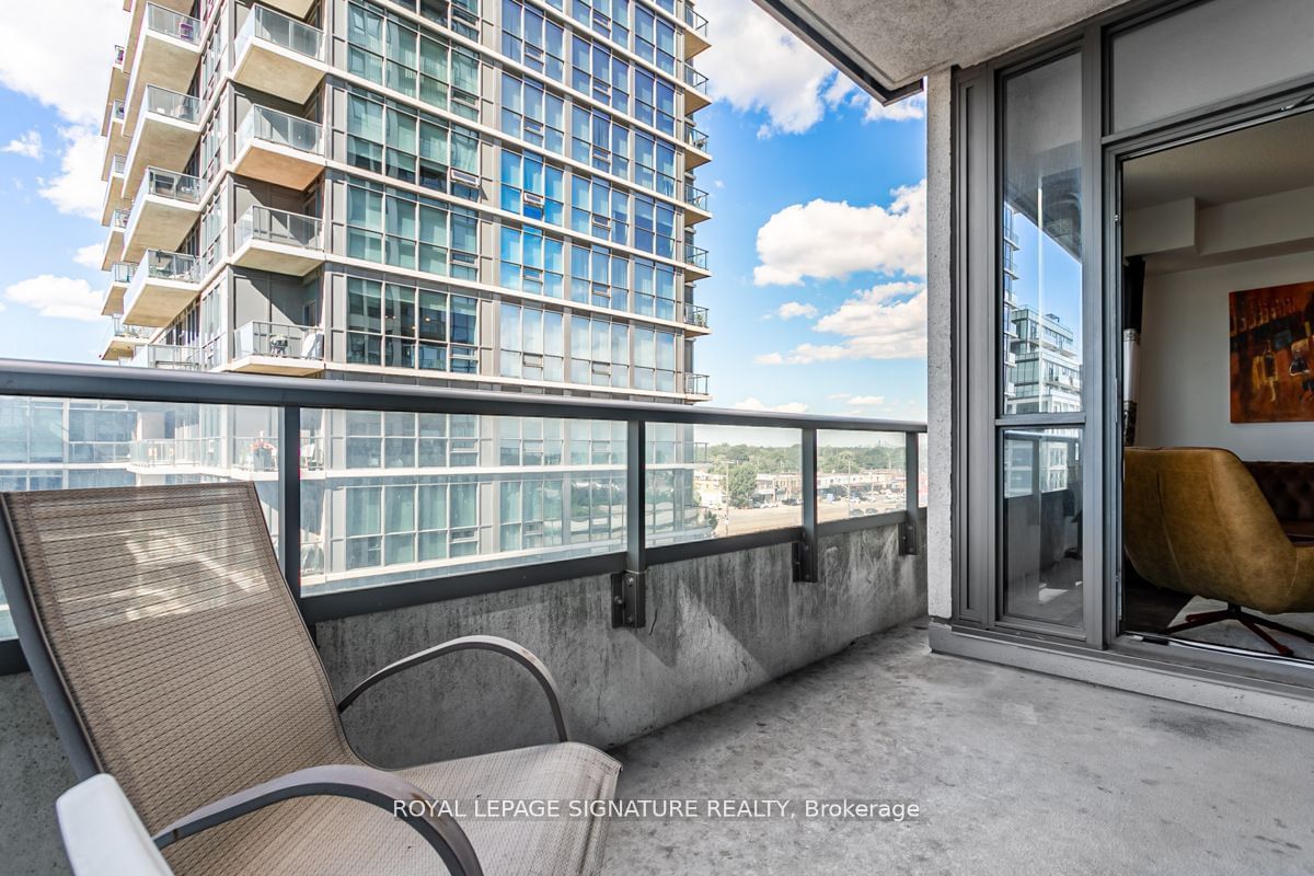 17 Zorra St, unit 412 for sale - image #16