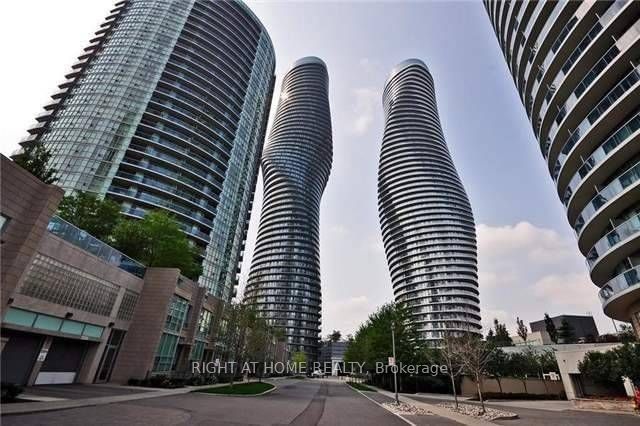 50 Absolute Ave, unit 409 for rent - image #1