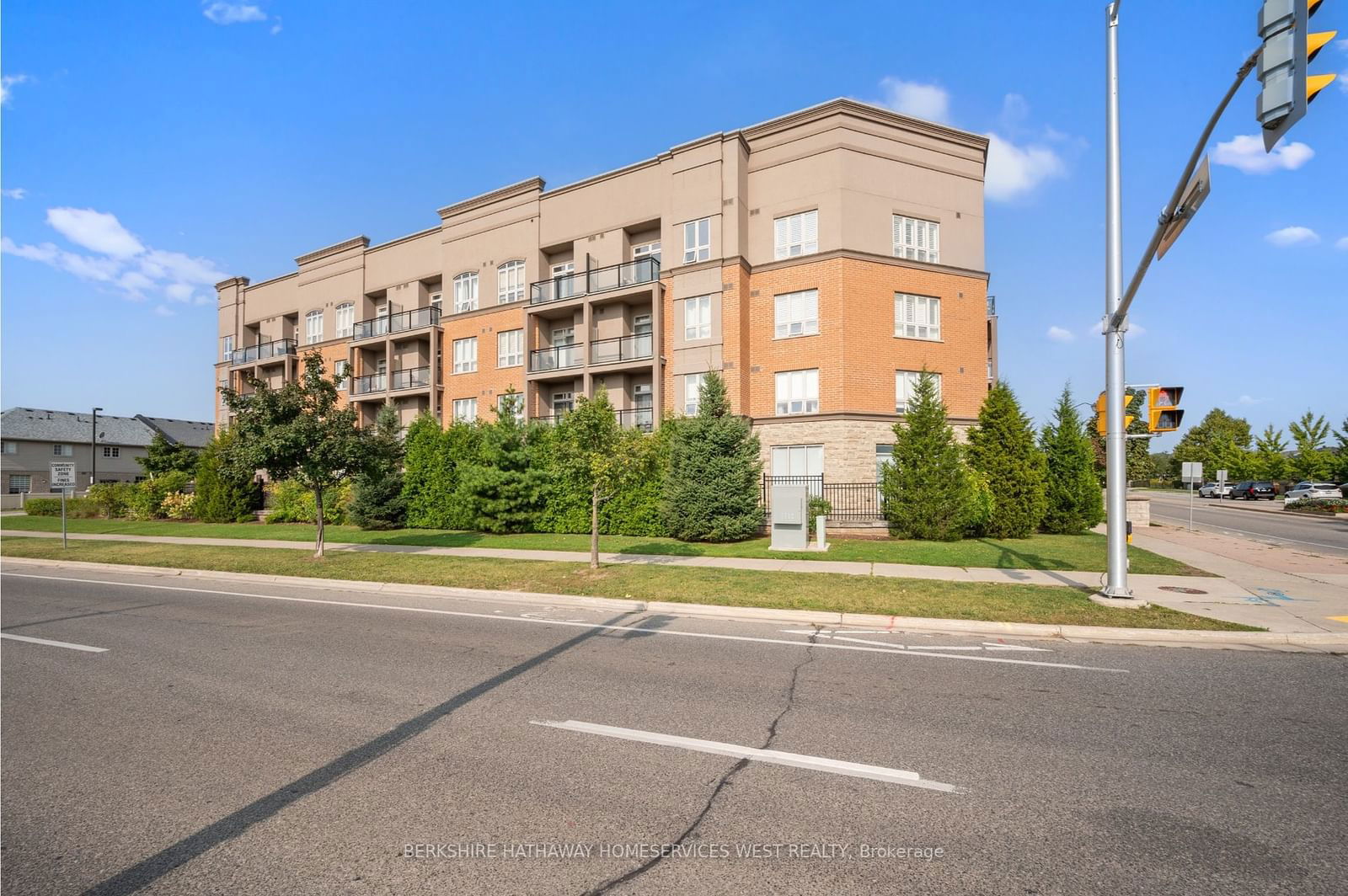 5317 Upper Middle Rd, unit 306 for sale - image #2