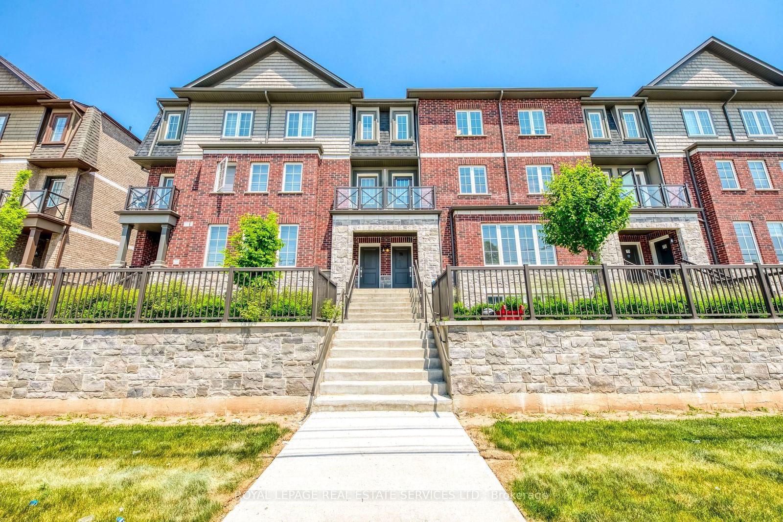 Abbeys on the Sixteenth Townhomes, Milton, Toronto