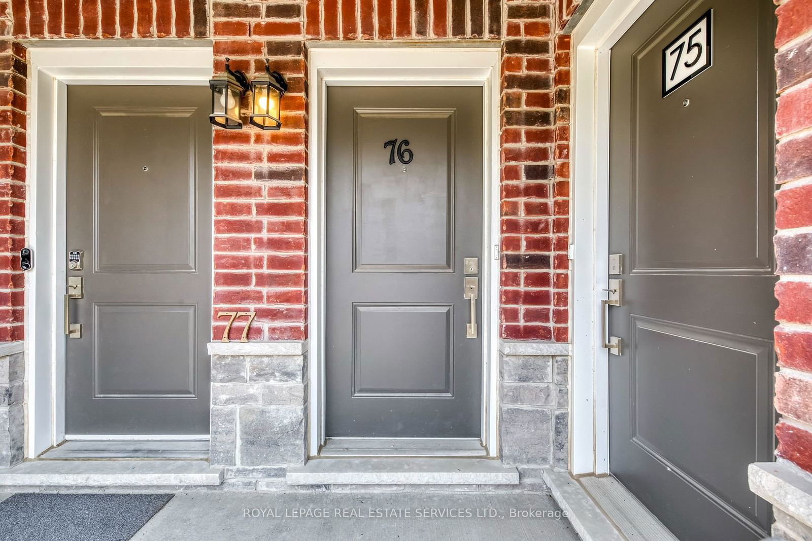 Abbeys on the Sixteenth Townhomes, Milton, Toronto