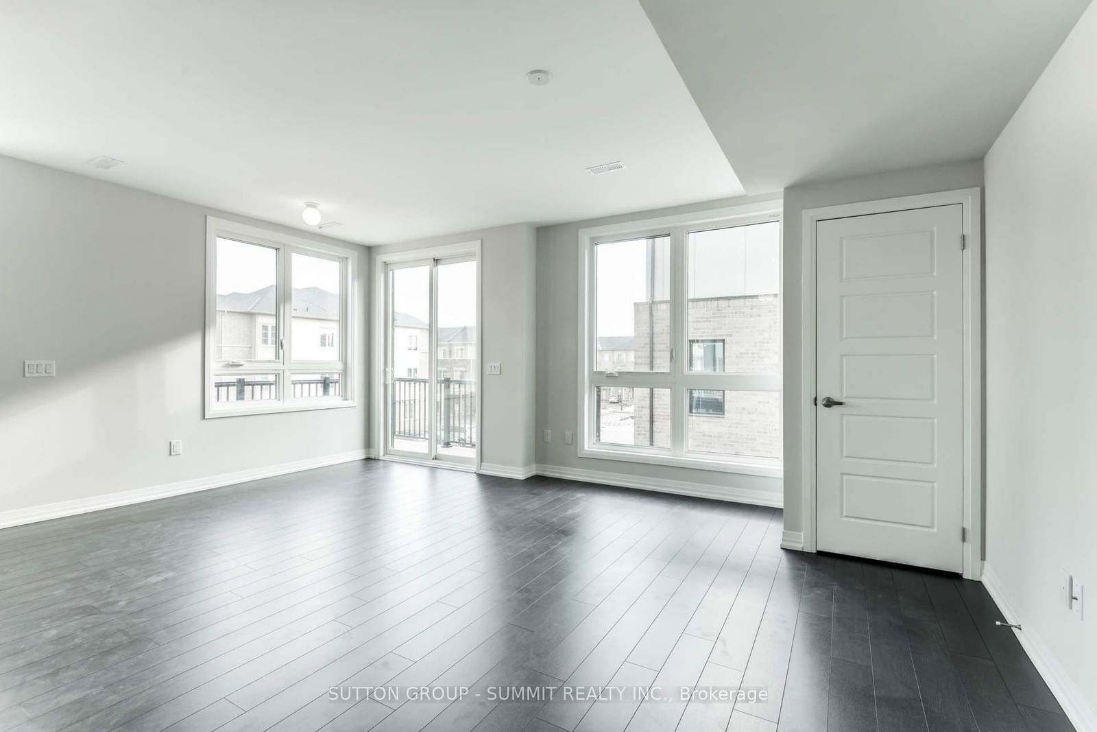 1200 MAIN St E, unit 209 for rent - image #4