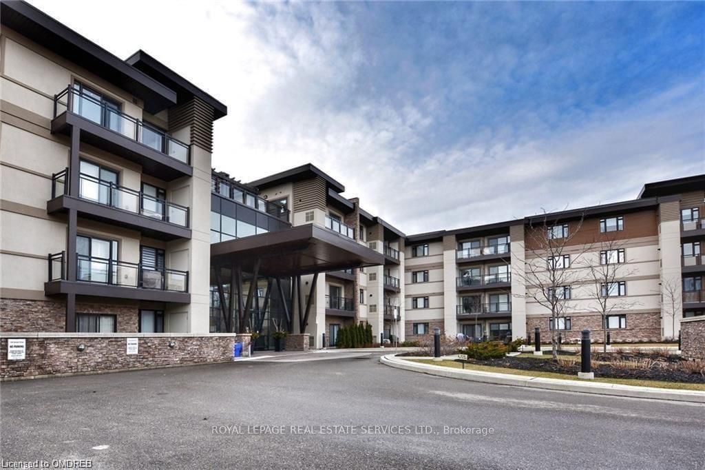 128 Garden Dr, unit 221 for rent - image #3