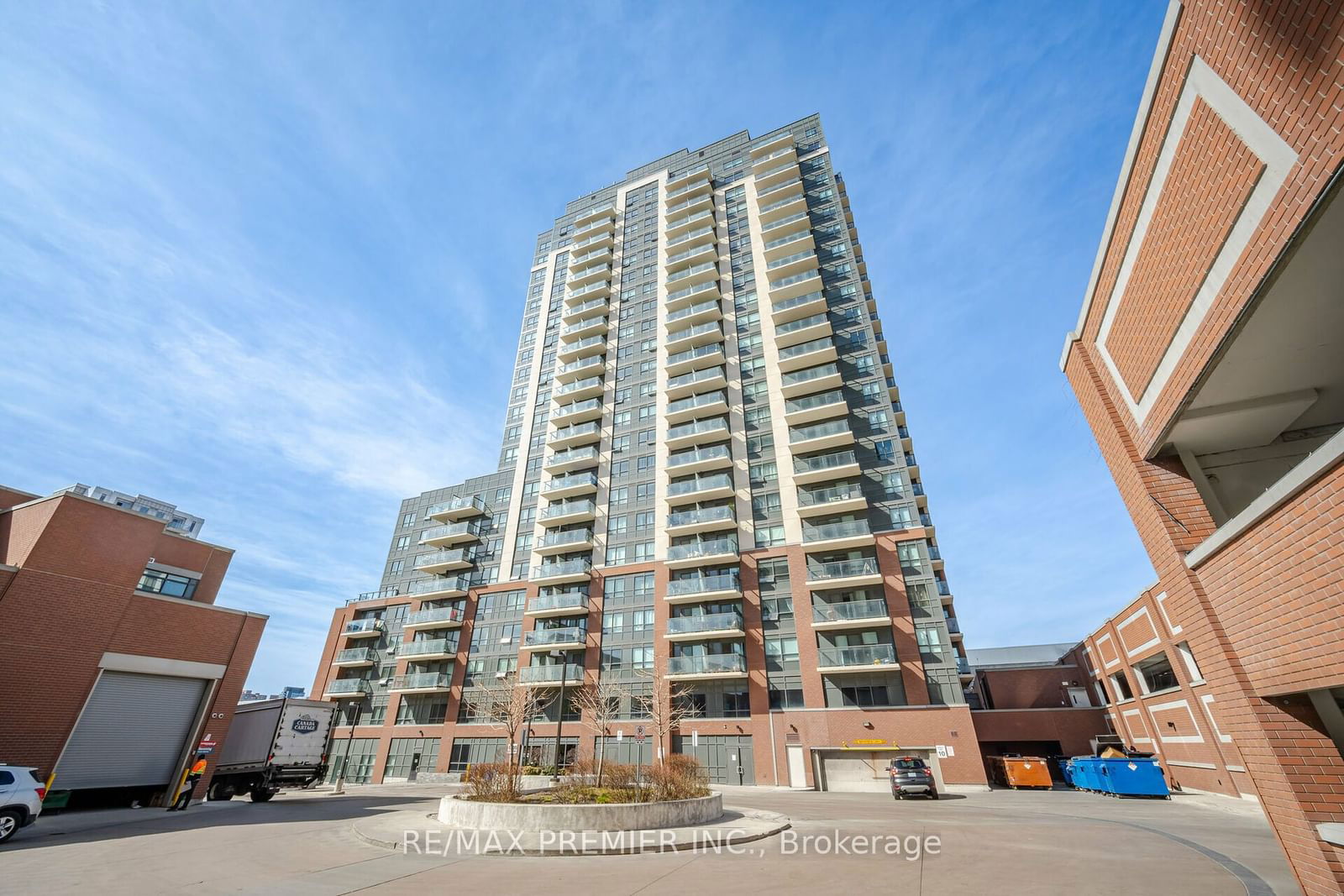 1420 Dupont Rd, unit 716 for sale - image #1