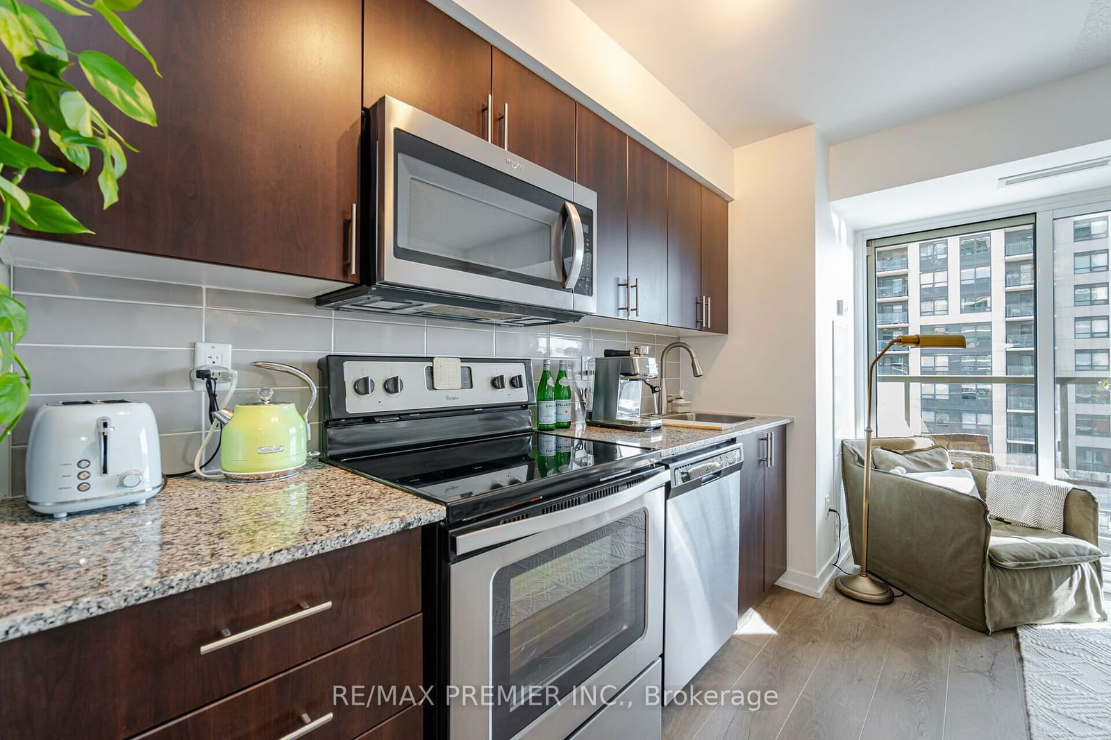 1420 Dupont Rd, unit 716 for sale - image #12