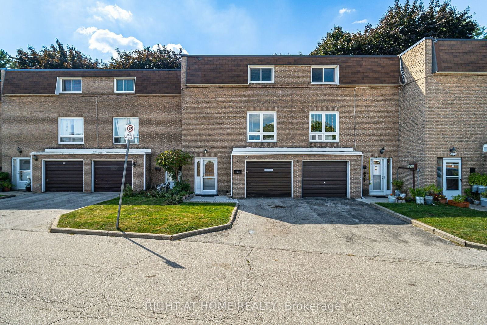 39-47 Lexington Avenue Townhomes, Etobicoke, Toronto