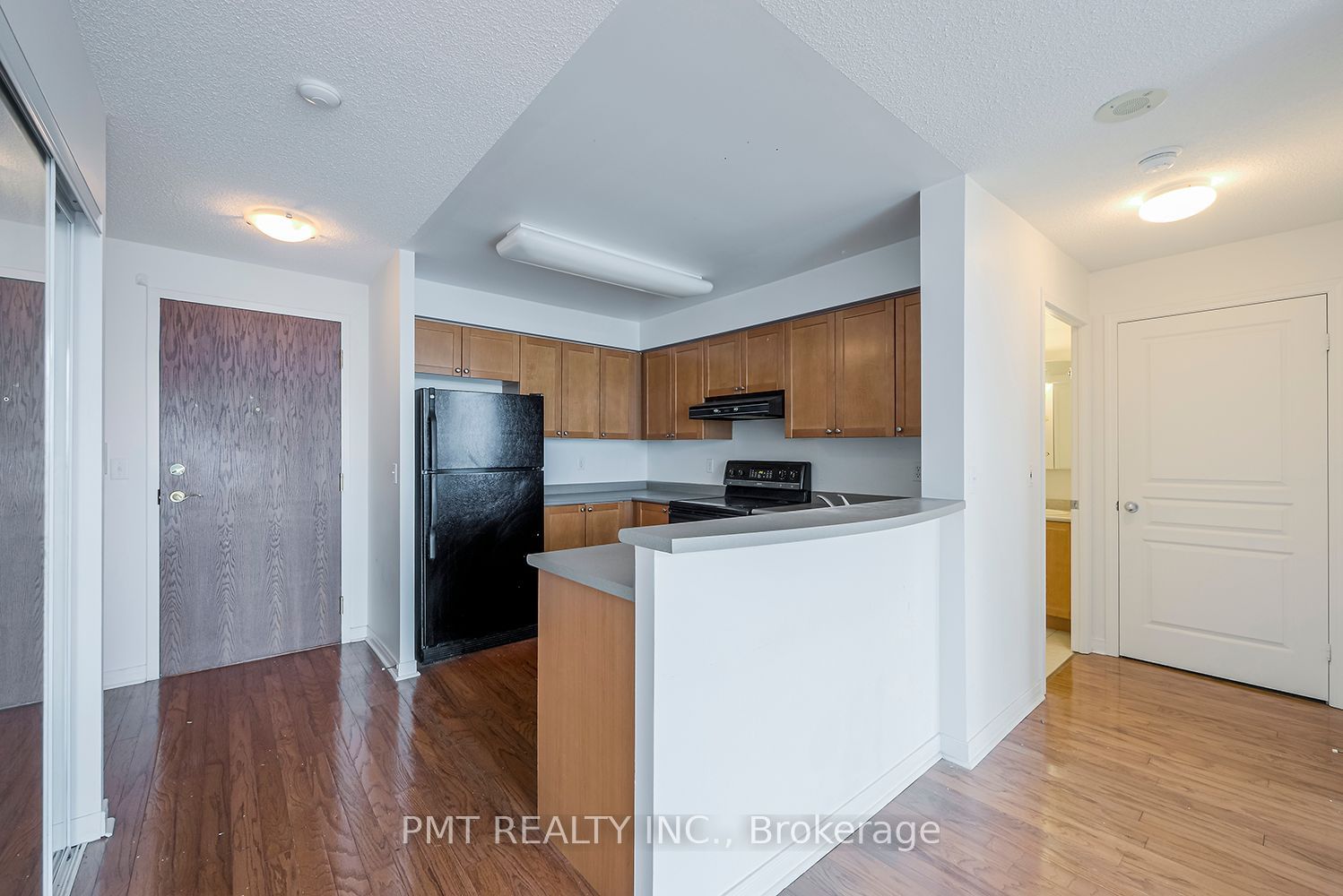 2545 Erin Centre Blvd, unit PH 2 for sale - image #6