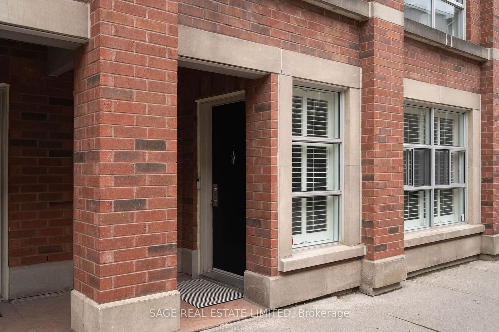 19 Dekoven Mews, unit 6 for sale - image #28