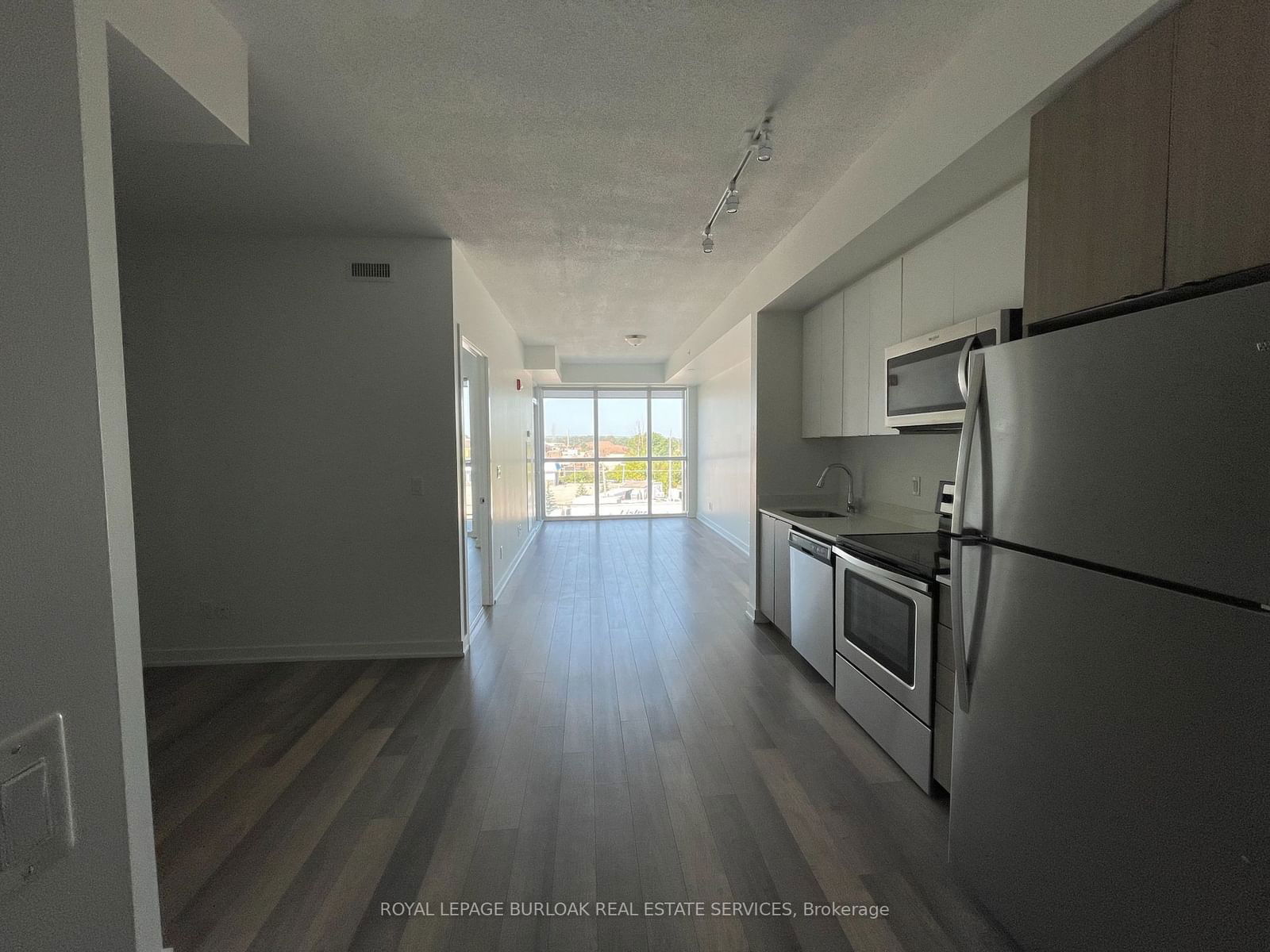 5240 Dundas St, unit B407 for rent - image #8