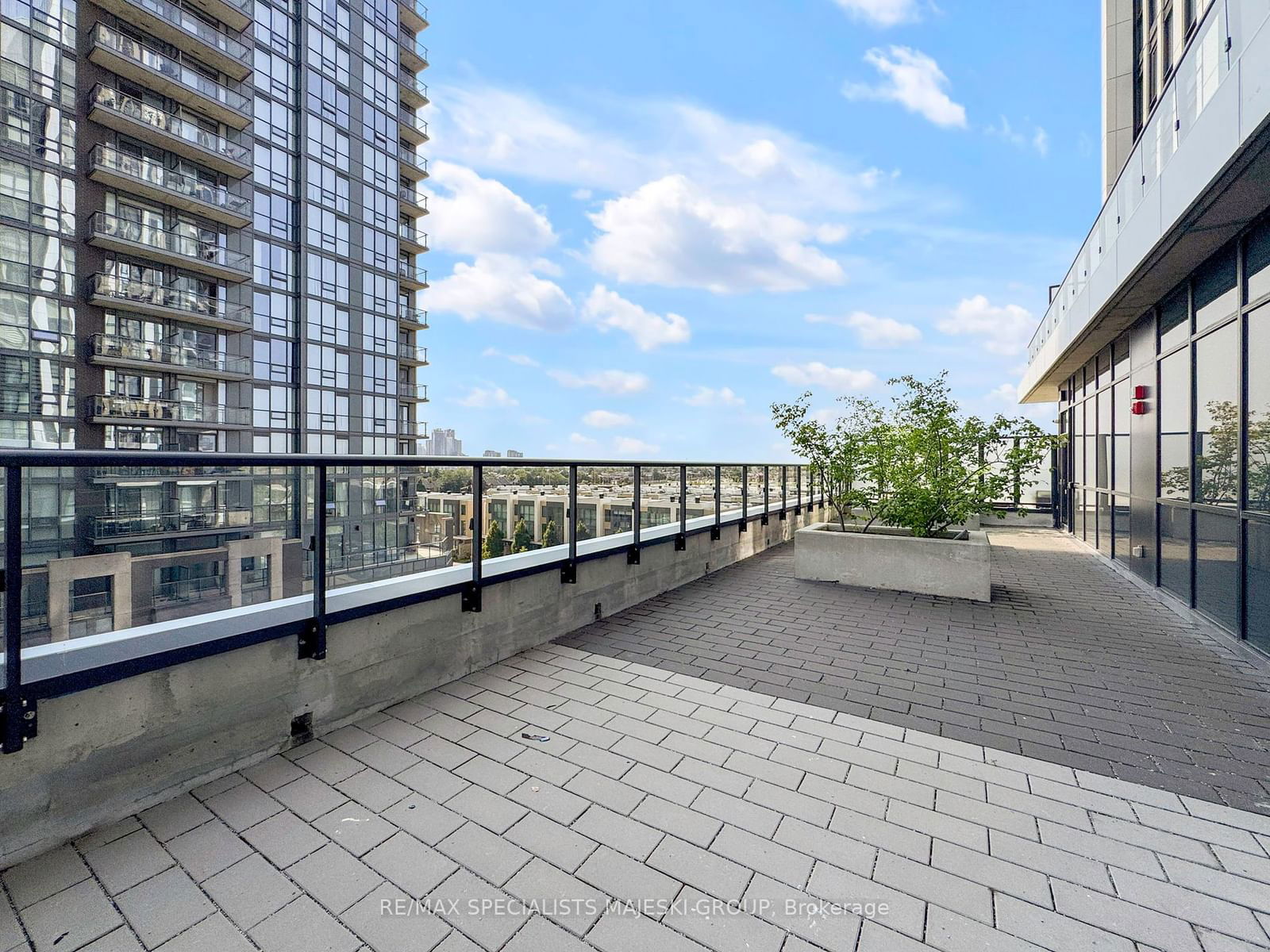 35 Watergarden Dr, unit 109 for sale