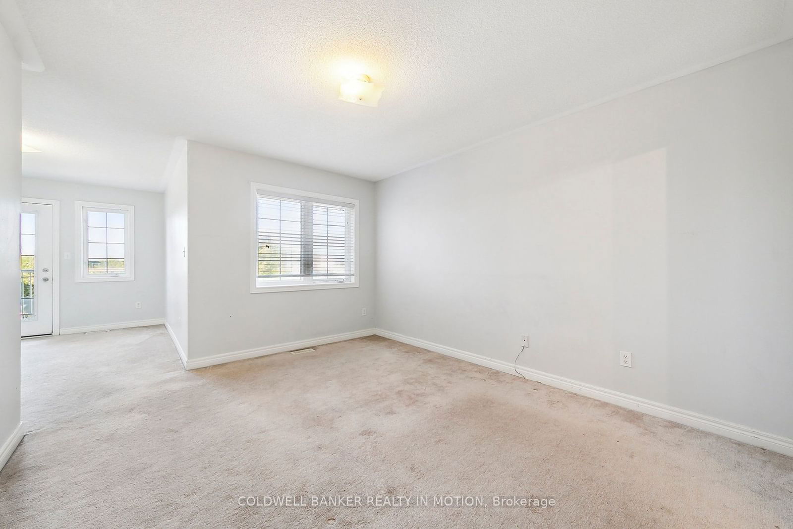 1015 Galesway Blvd, unit 15 for sale - image #20