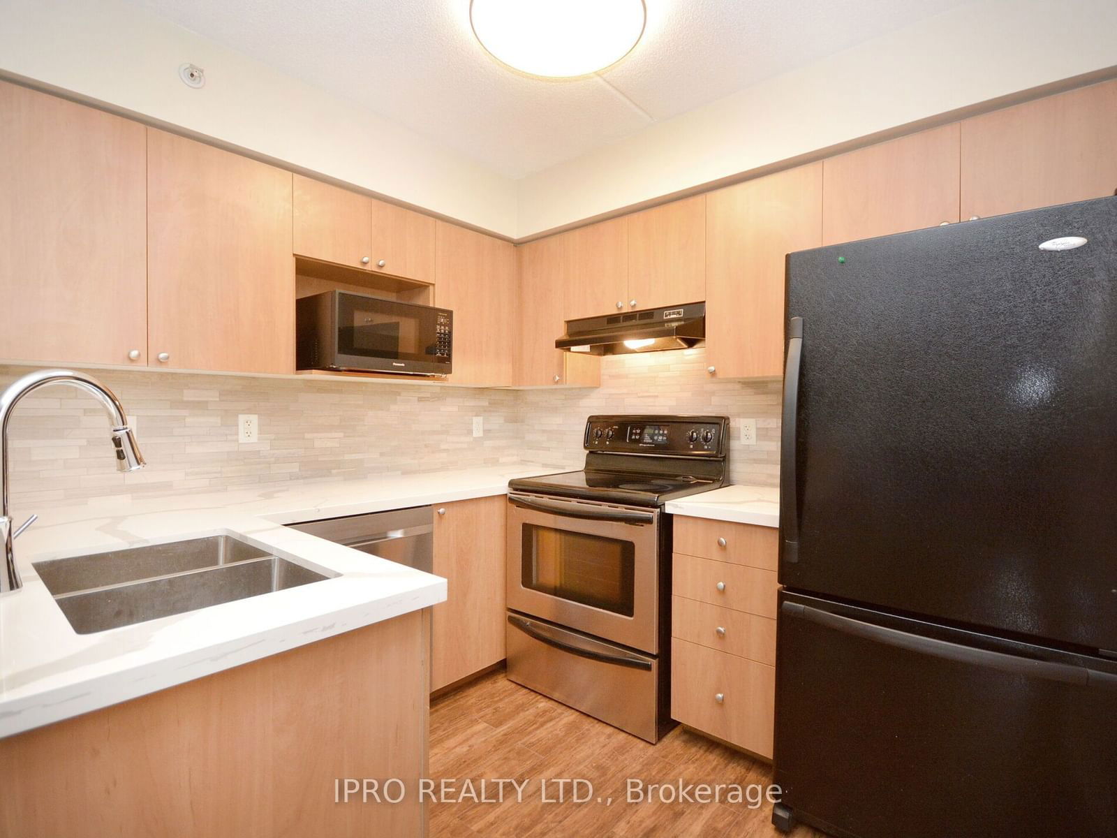 1491 Maple Ave W, unit 308 for sale