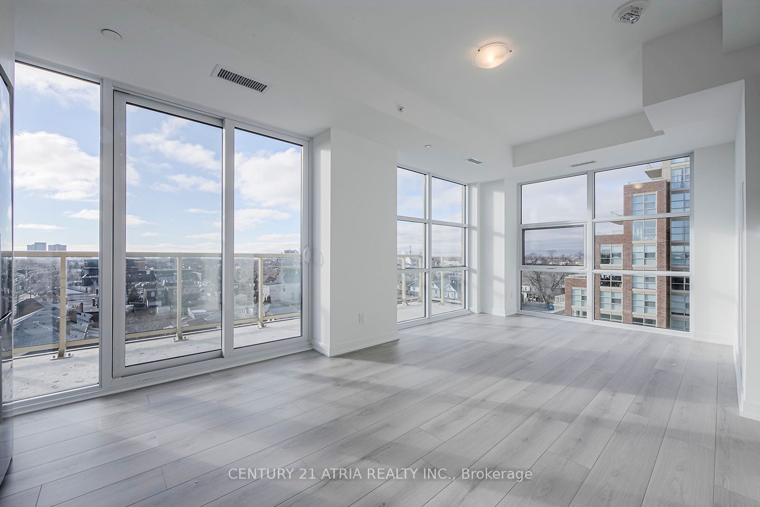 1787 St Clair Ave, unit 721 for sale