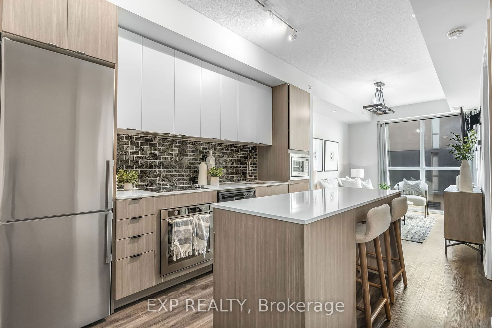 5220 Dundas St, unit 312 for sale - image #8